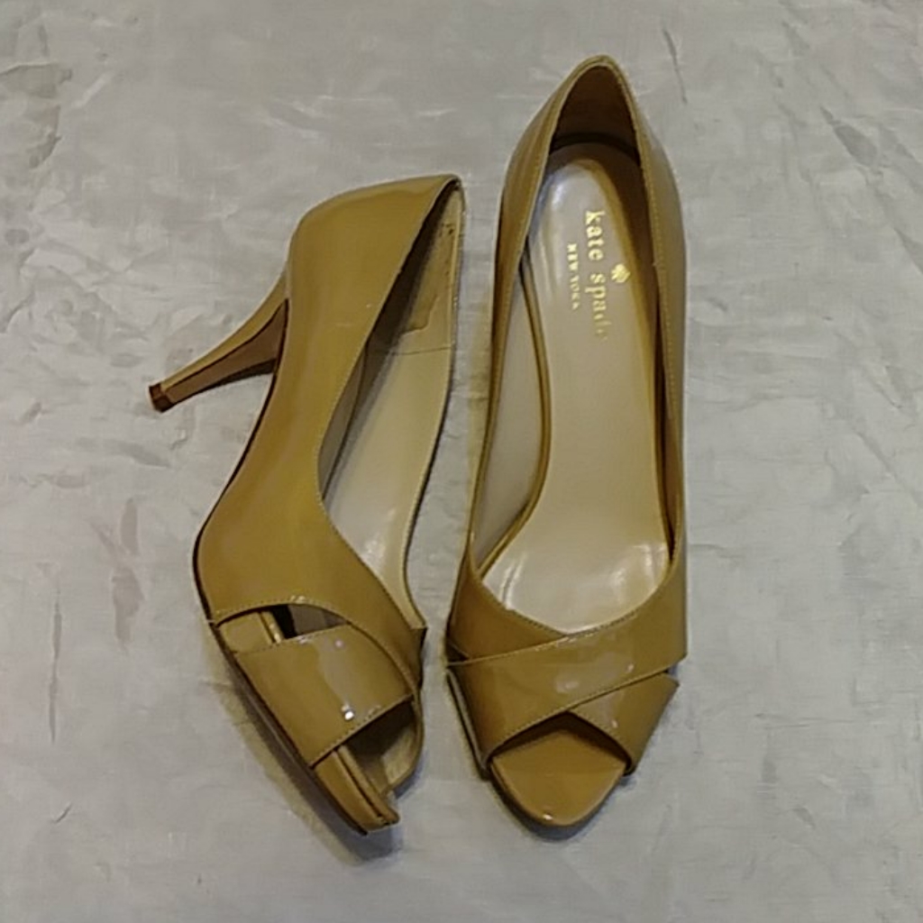 Kate Spade Billie Nude Patent Leather Pumps